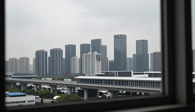 企业官网开发选型关注点:性能优化的两种做法对比