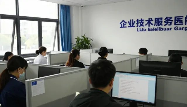 网站安全防护中性能与适用条件的平衡实践